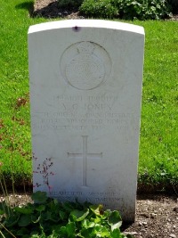 Klagenfurt War Cemetery - Jones, Arthur Gerald